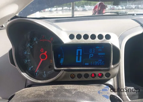 2015 Chevrolet Sonic Lt Auto z USA, uszkodzony, nr VIN 1G1JC6SH3F4107801